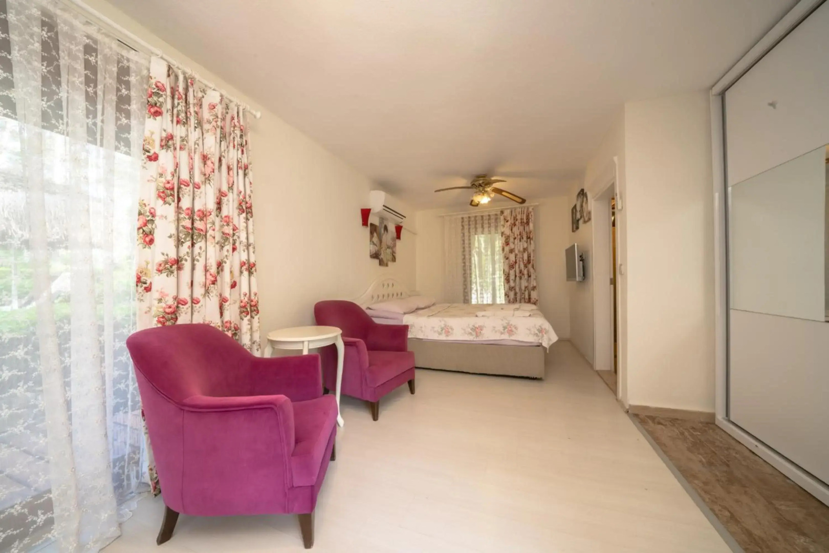 Zumrut Cirali Butik Otel