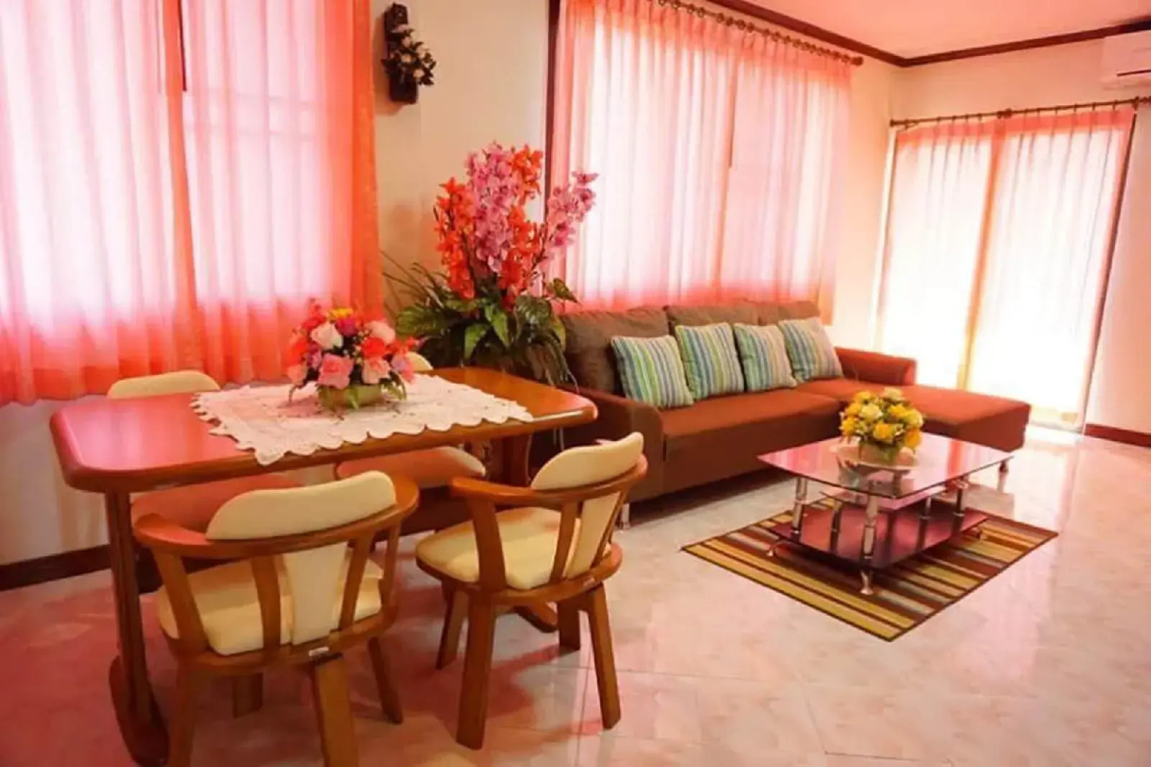 Phimaibury Apartment