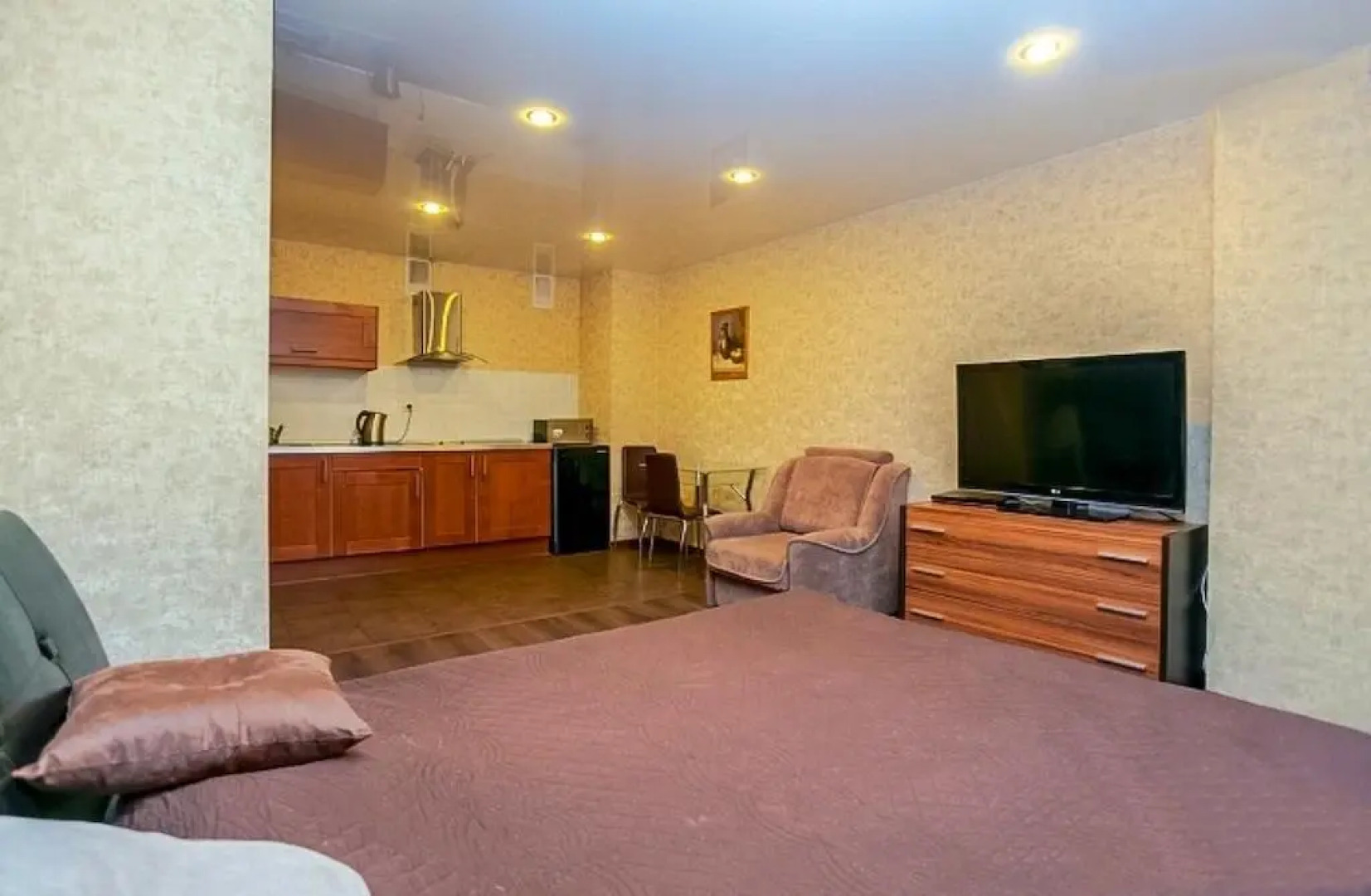 Apartments on Genkinoy Street