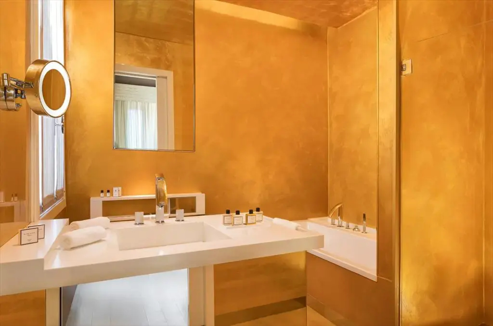 Отель Sina Centurion Palace