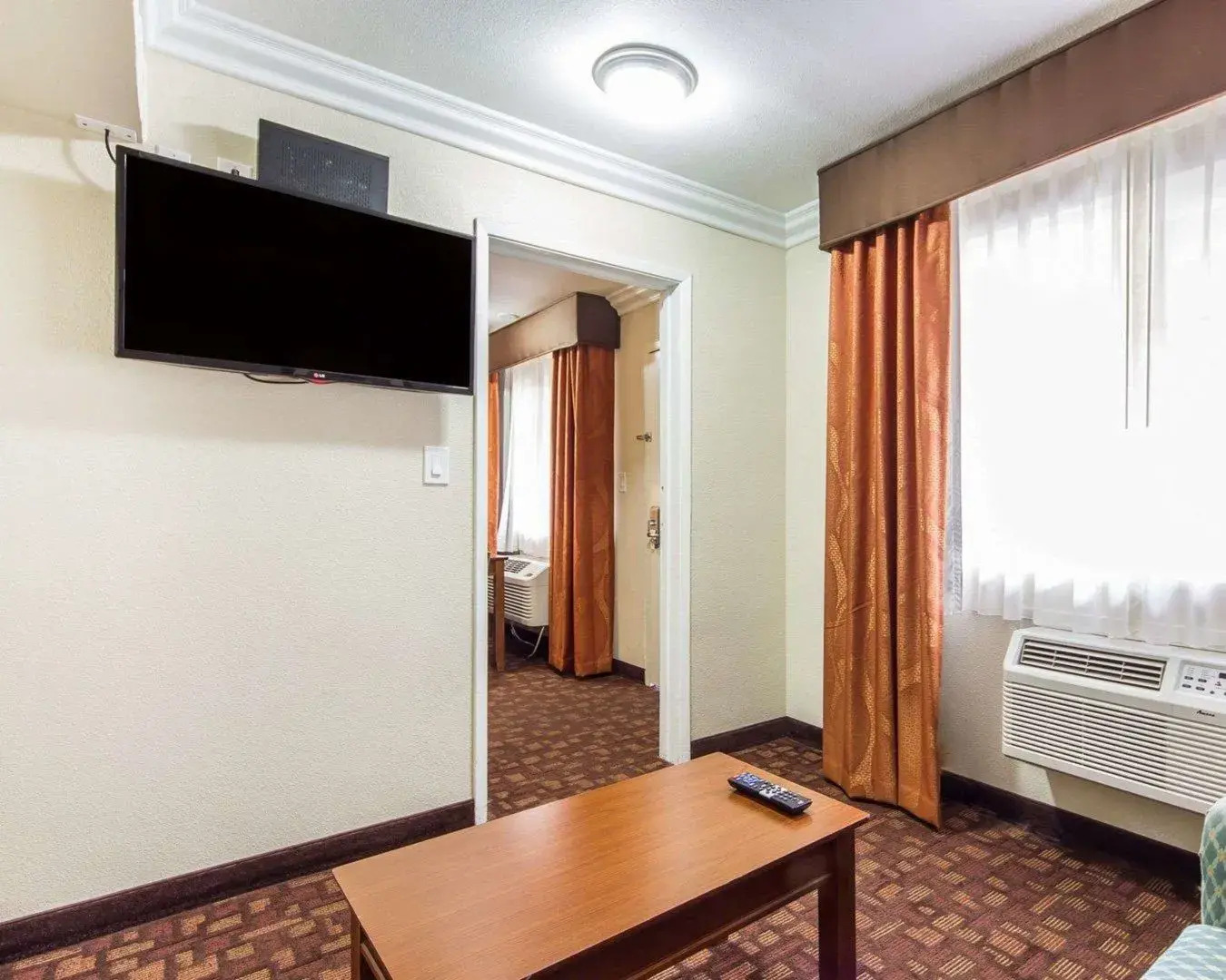 Quality Inn Sacramento Convention Center