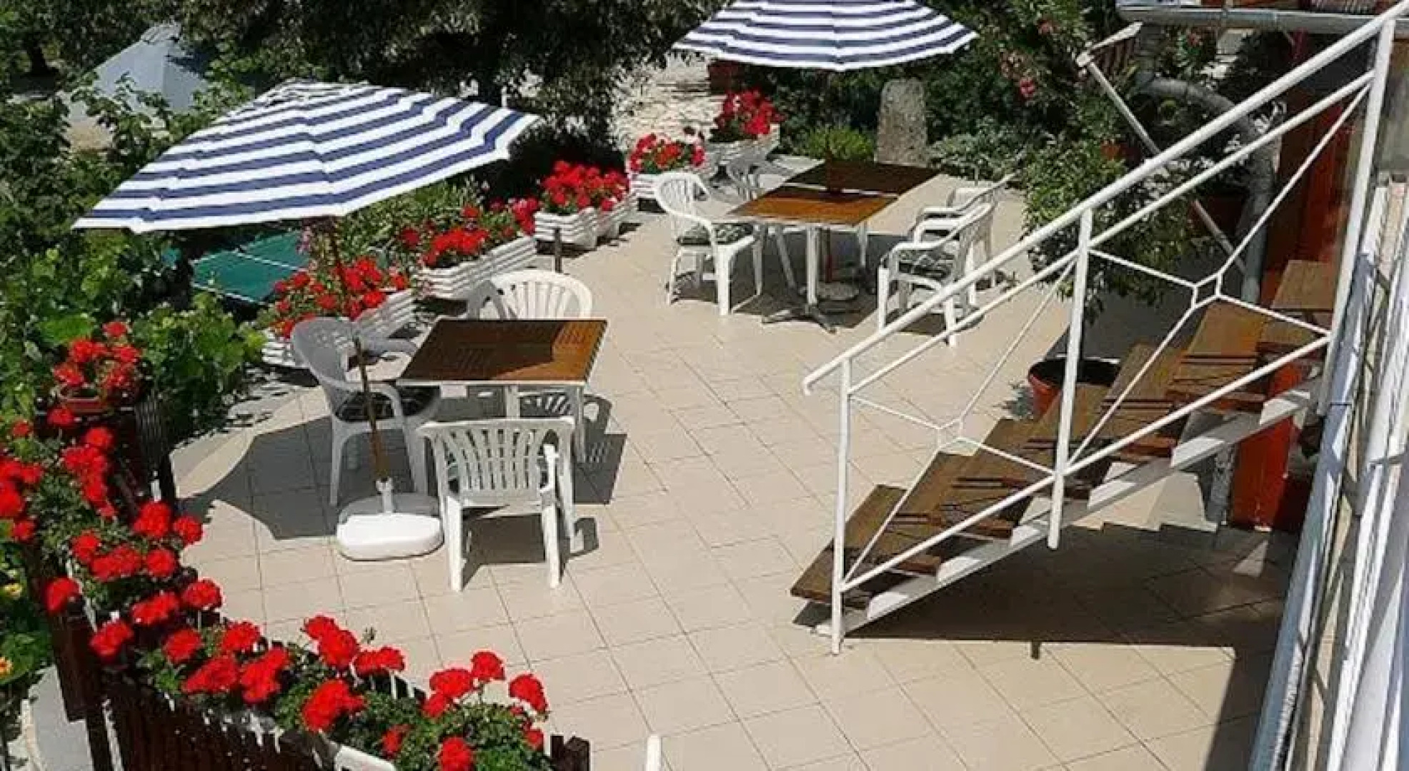 Zöld sziget Apartmanház