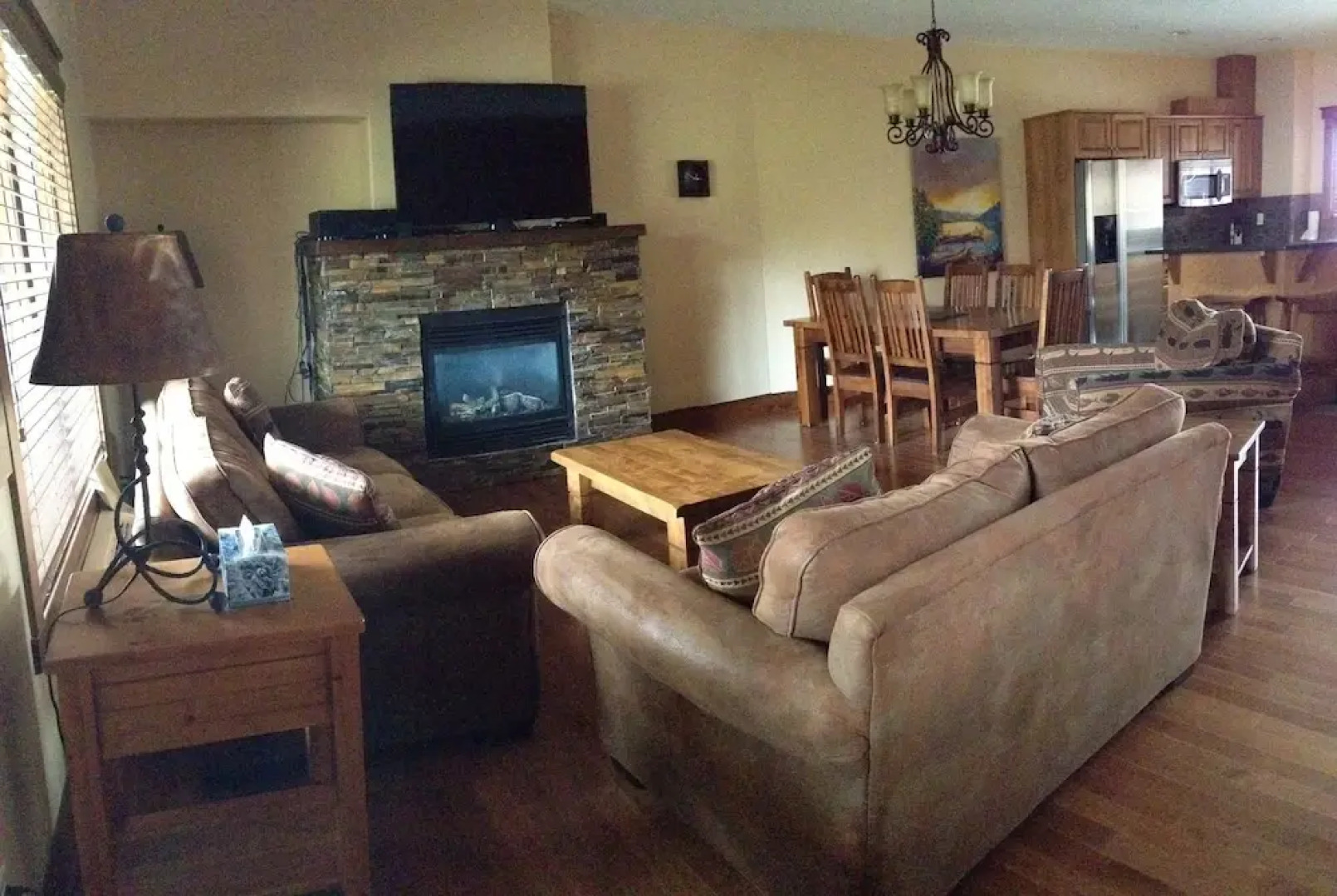 Timber Stone Lodge by RMA