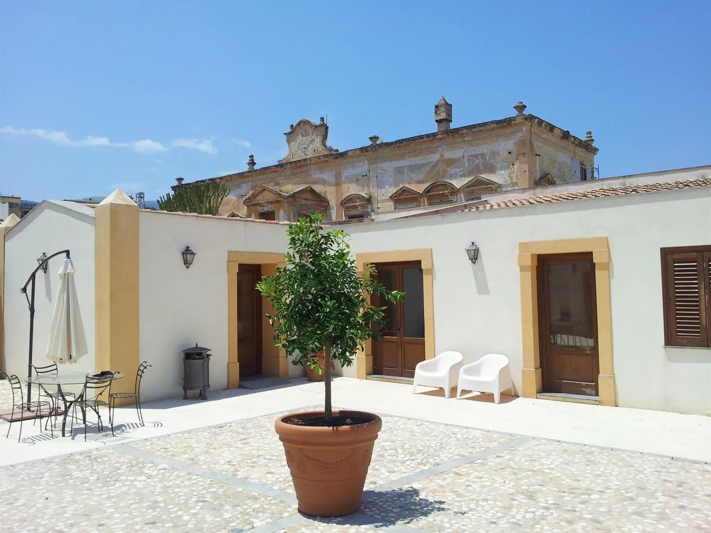 Villa Lampedusa Hotel & Residence