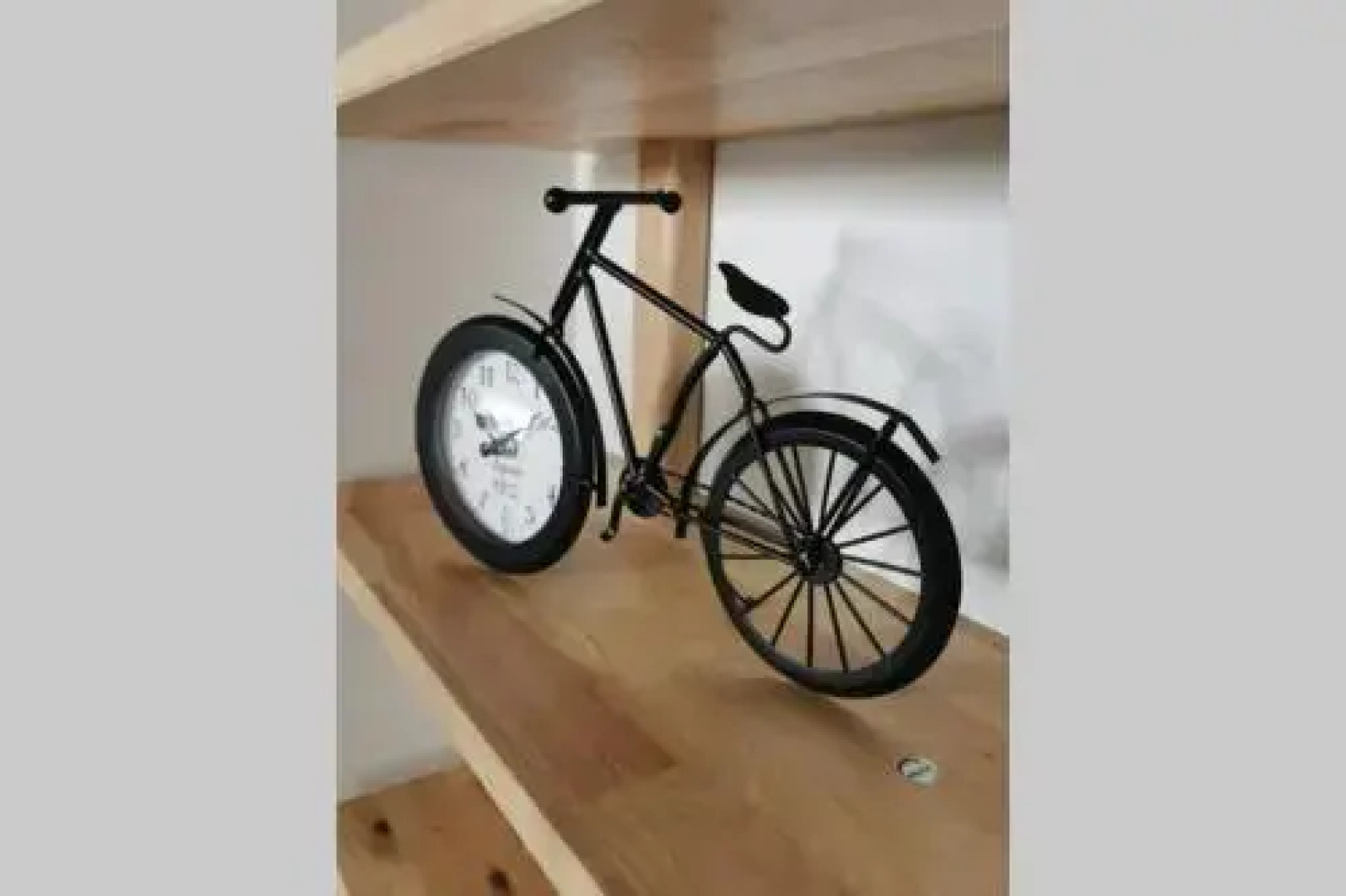 Annecy; Ã€ 2 Pas Du Centre; Raclette; Joli Balcon; Cosy