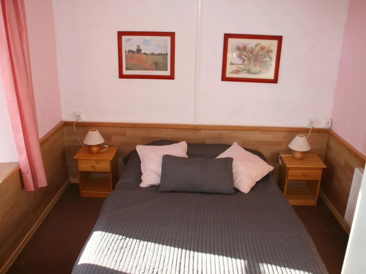 Vintage Farmhouse With Garden, Roofed Terrace