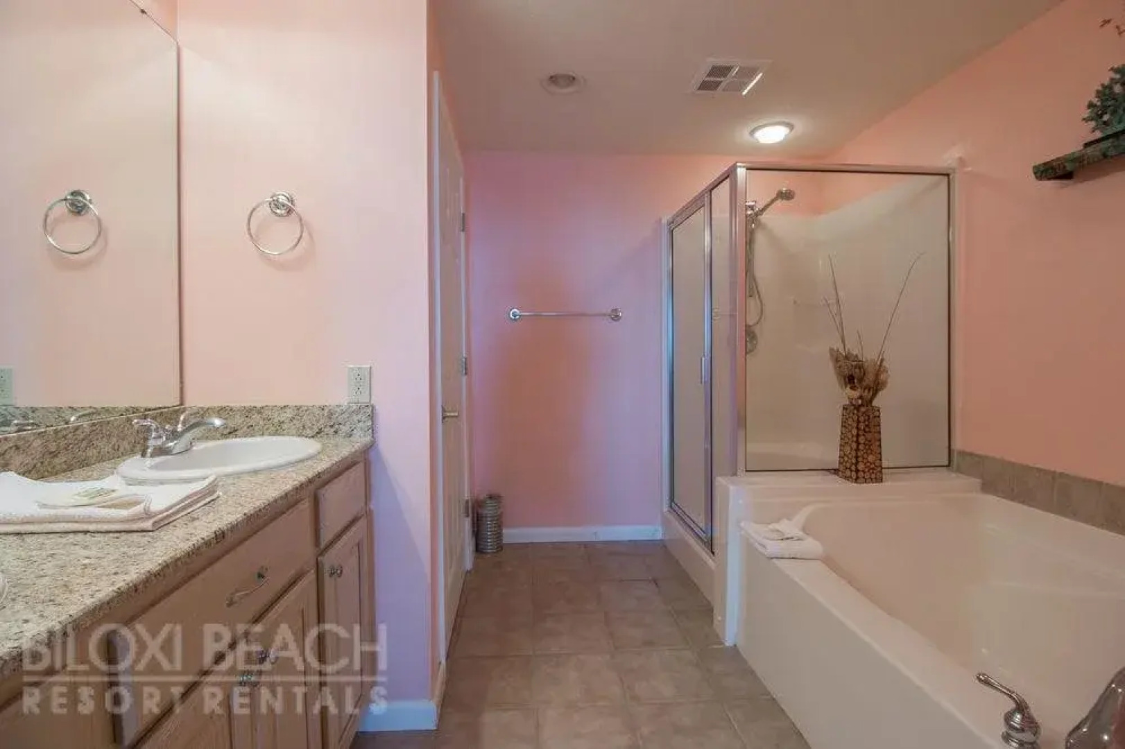 Legacy Towers-Legacy II 1208 Deluxe