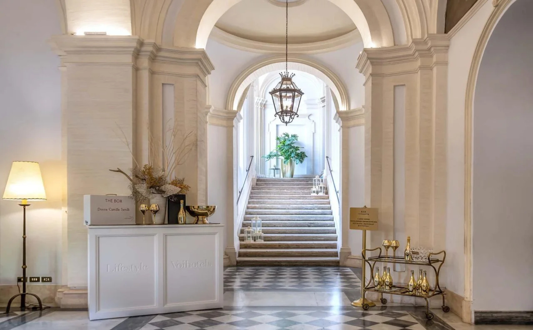 Отель Donna Camilla Savelli – VRetreats