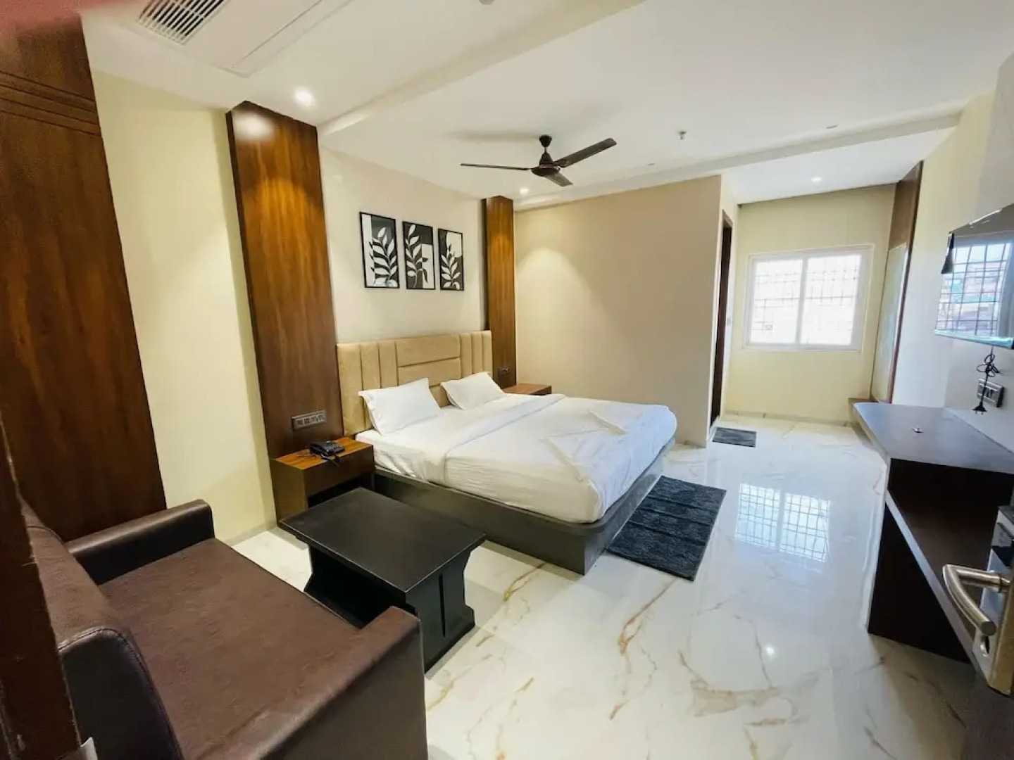 Hotel Narmada Residency