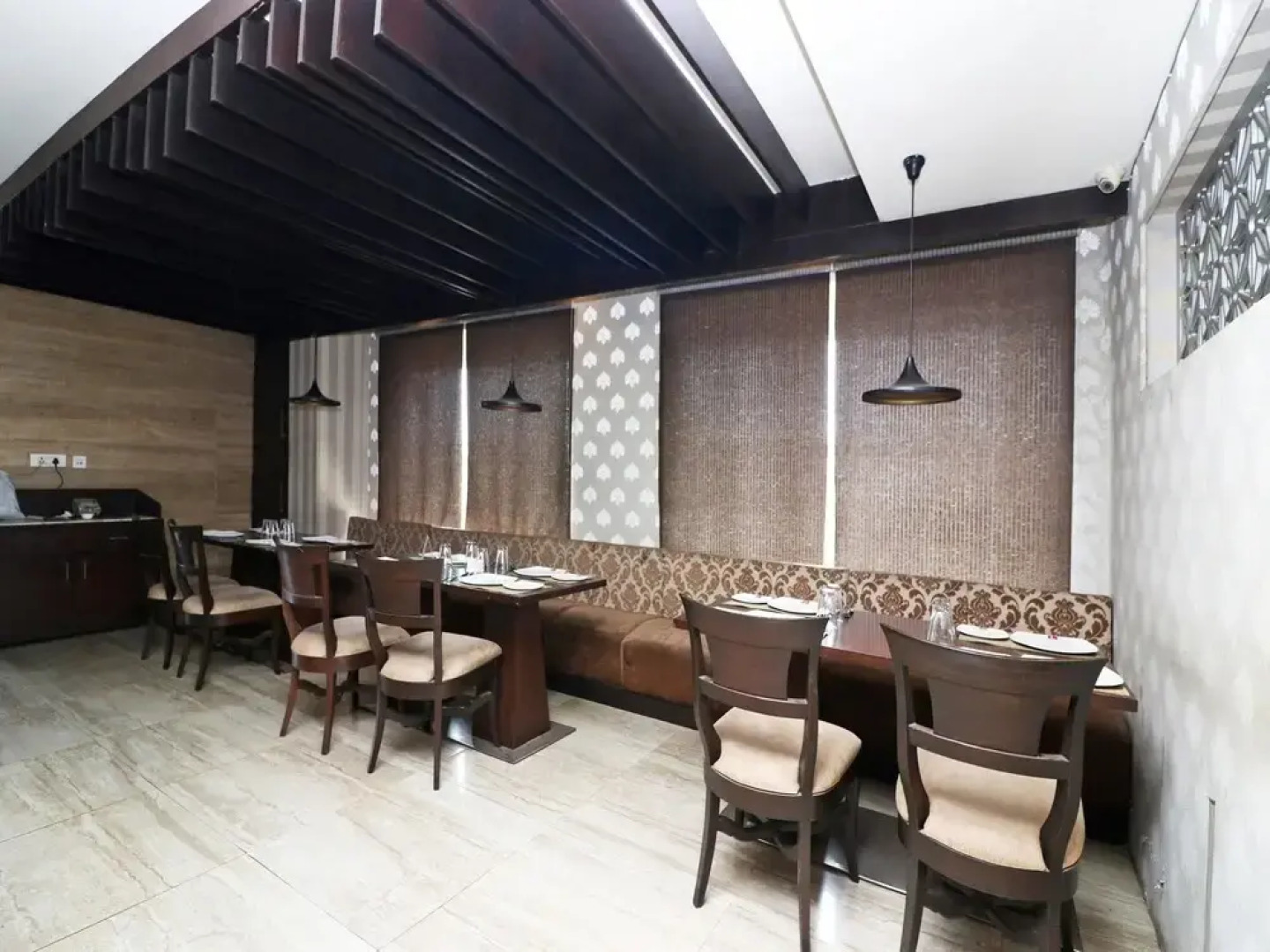 Capital O 2642 Skyline Hotel