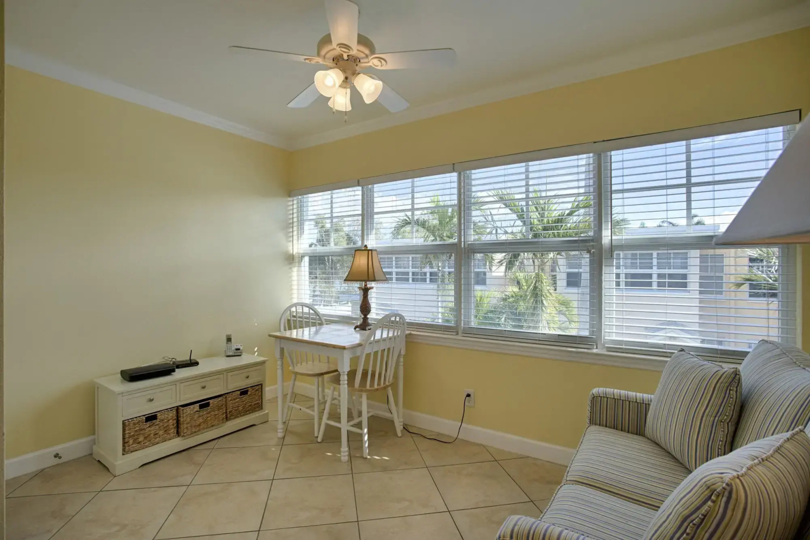 Barefoot Beach Resort