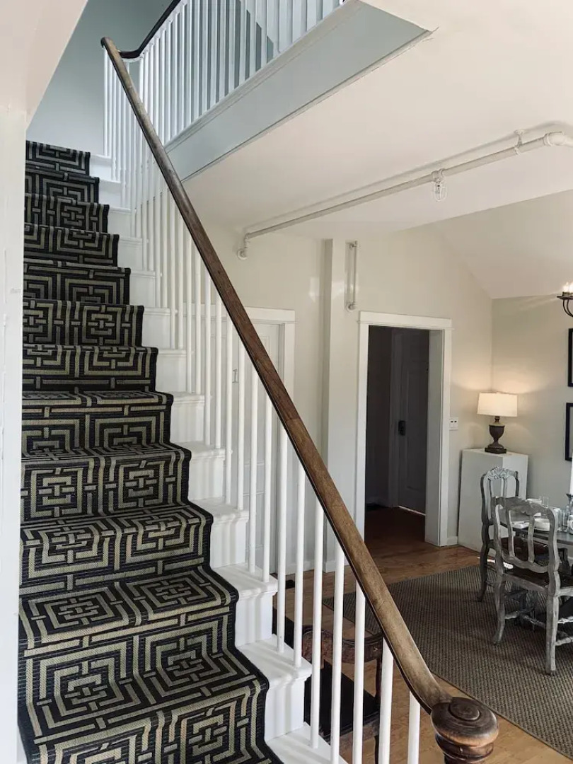 The Orchard House: Inn, Ice Cream, Cafe