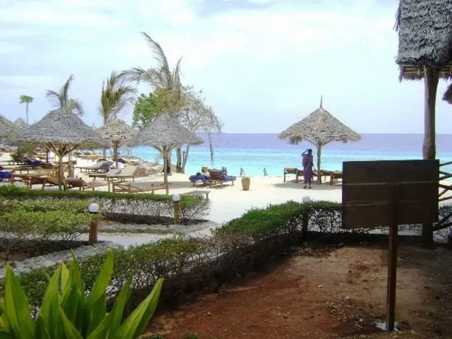 Nungwi Lodge Ora Resort