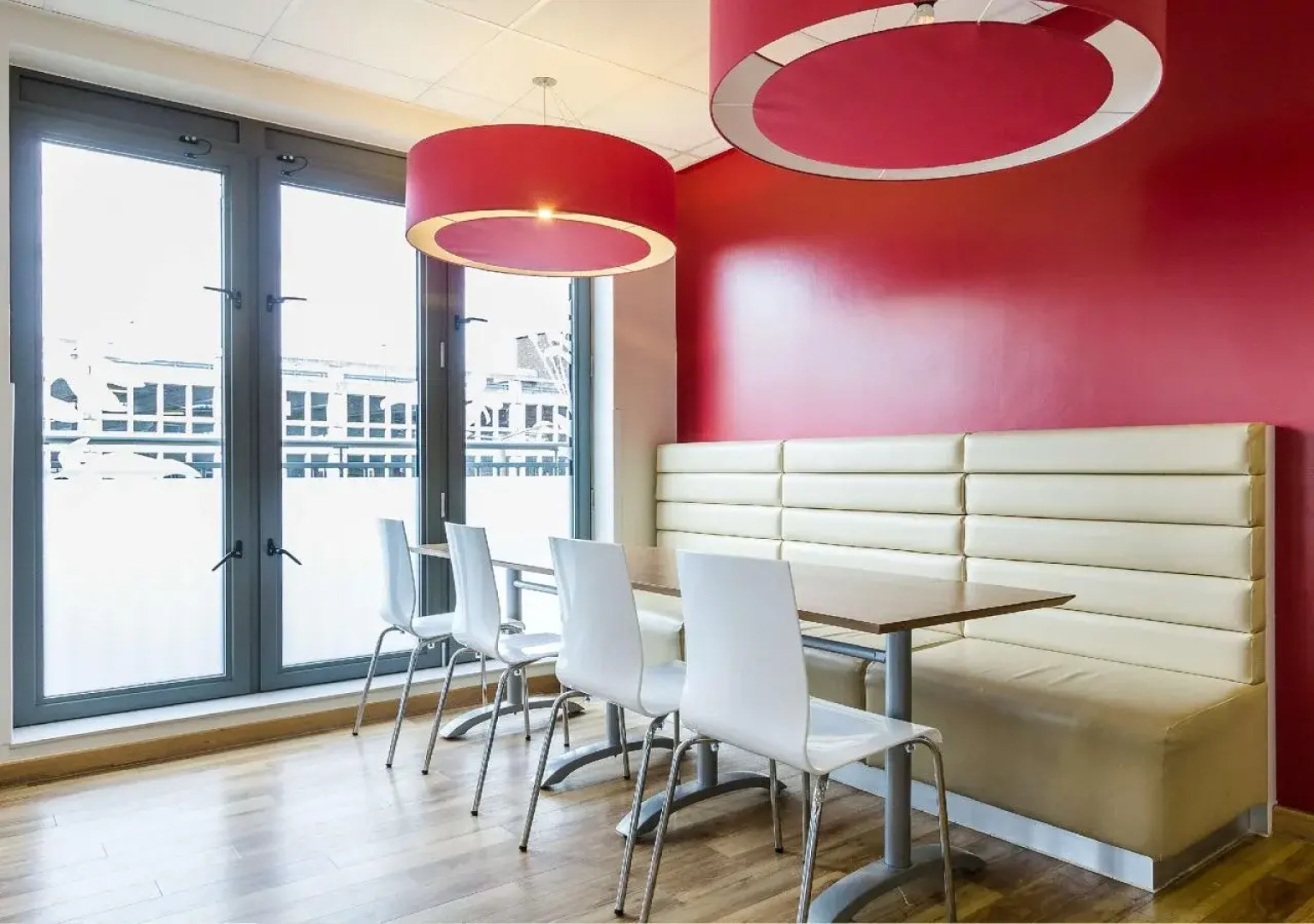 Travelodge Camberley Central