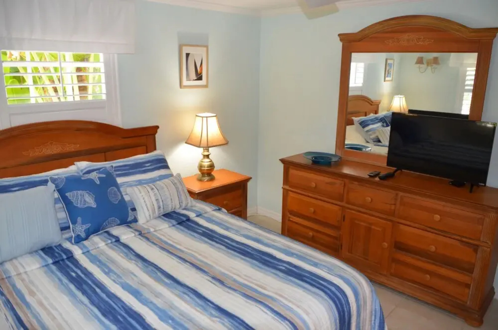 The Pineapple Cottage