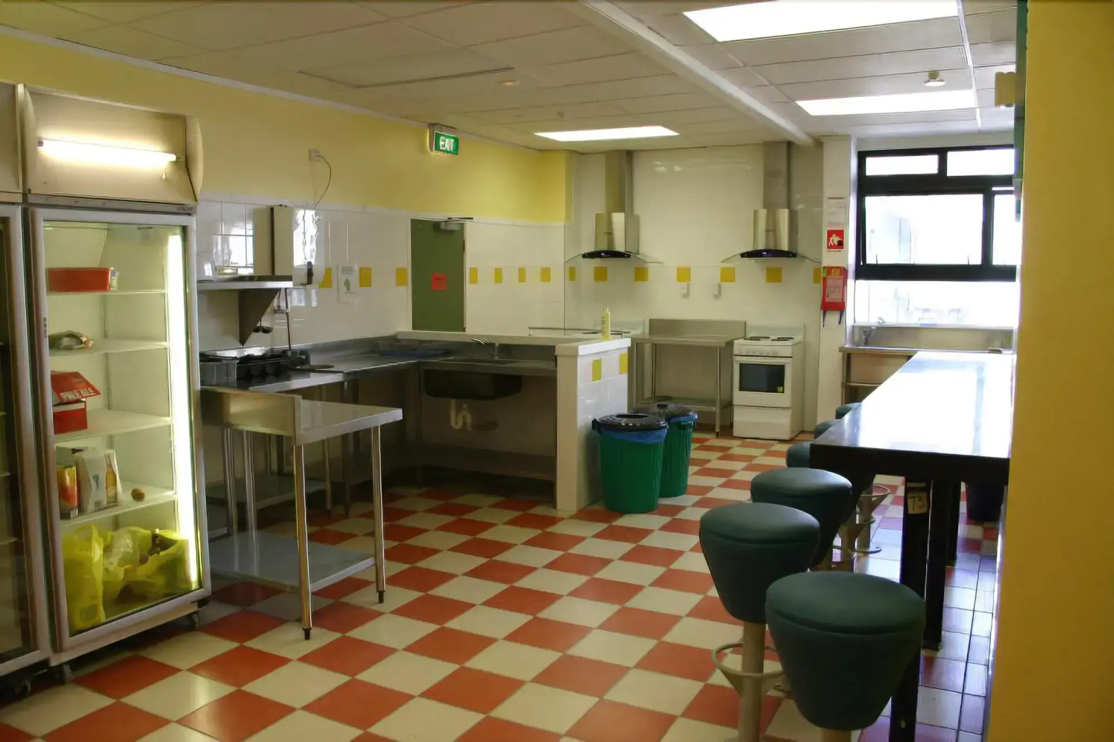 Silverfern Backpackers