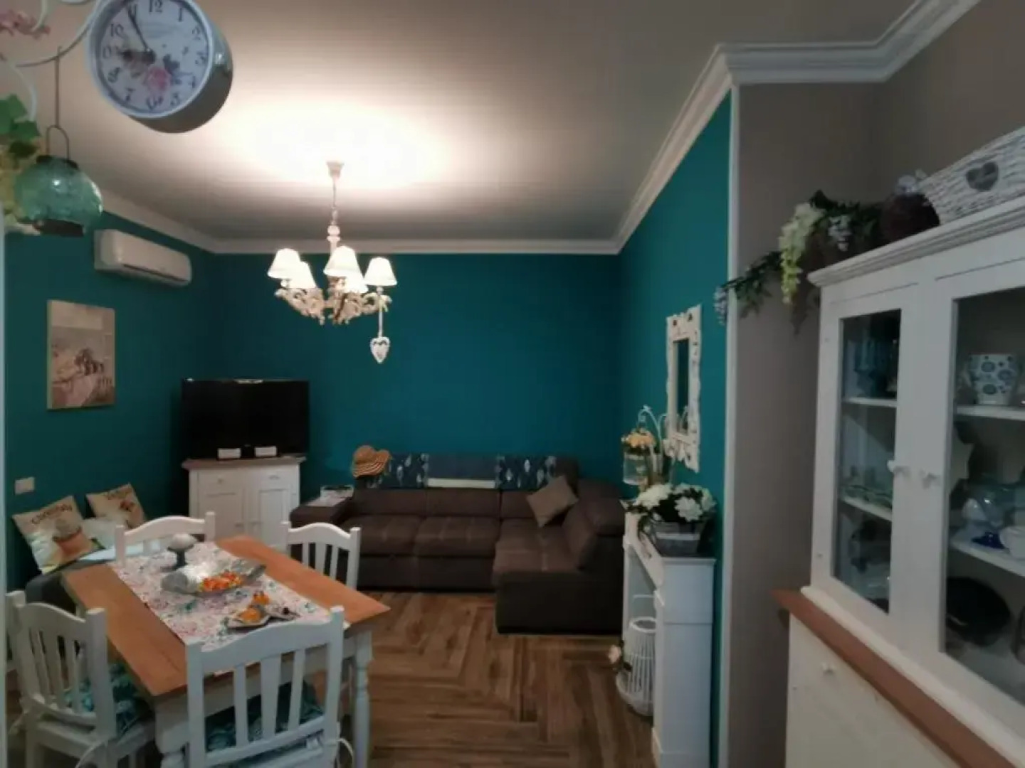 Sweet House of The Flowers