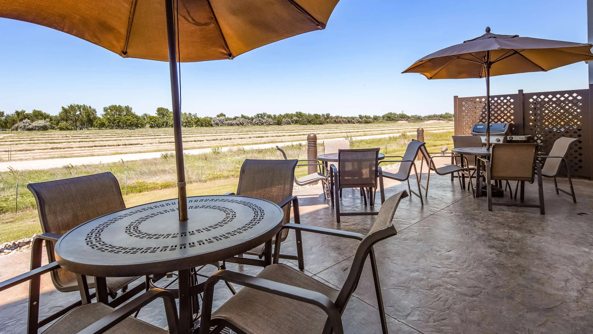 Best Western Plus Overland Inn