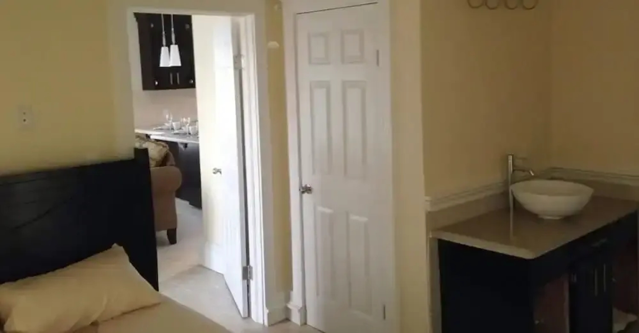 Mangrove Cay Sea View Villas