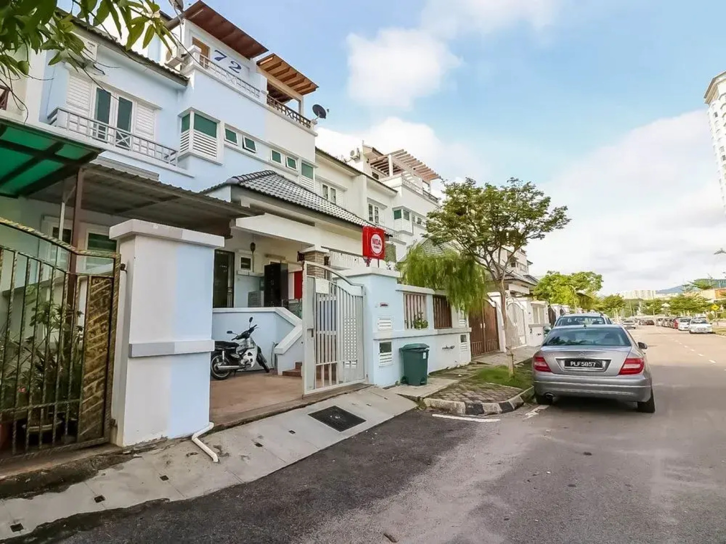 OYO 89880 Vstay 2 Guesthouse