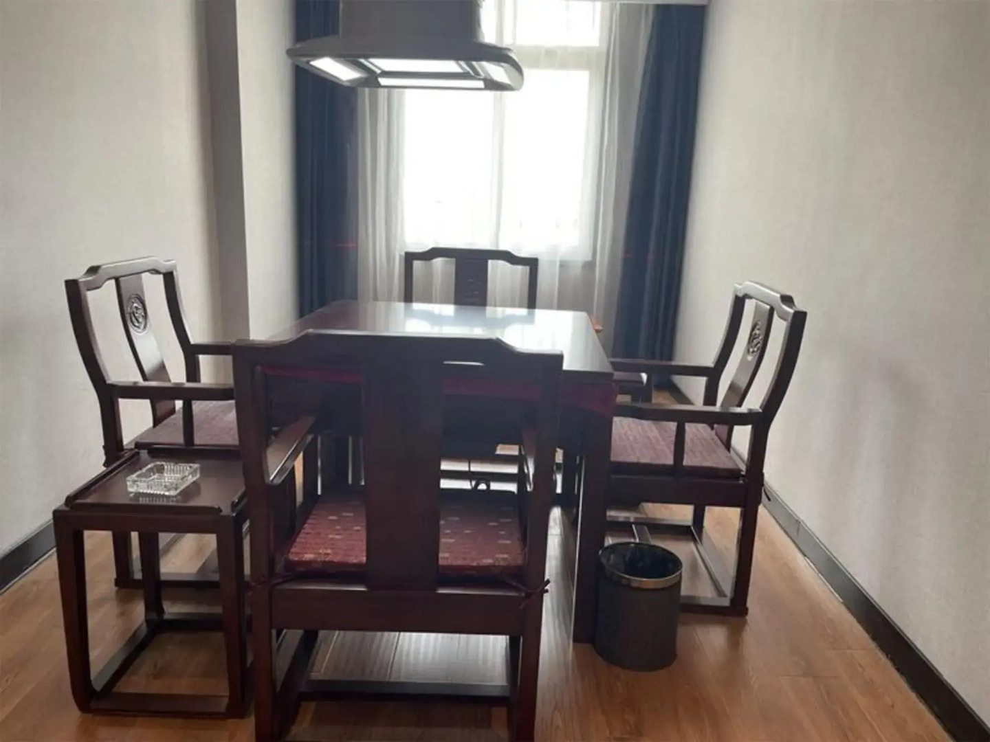 Feronia Hotel Sichuan Ganzi Baita Park