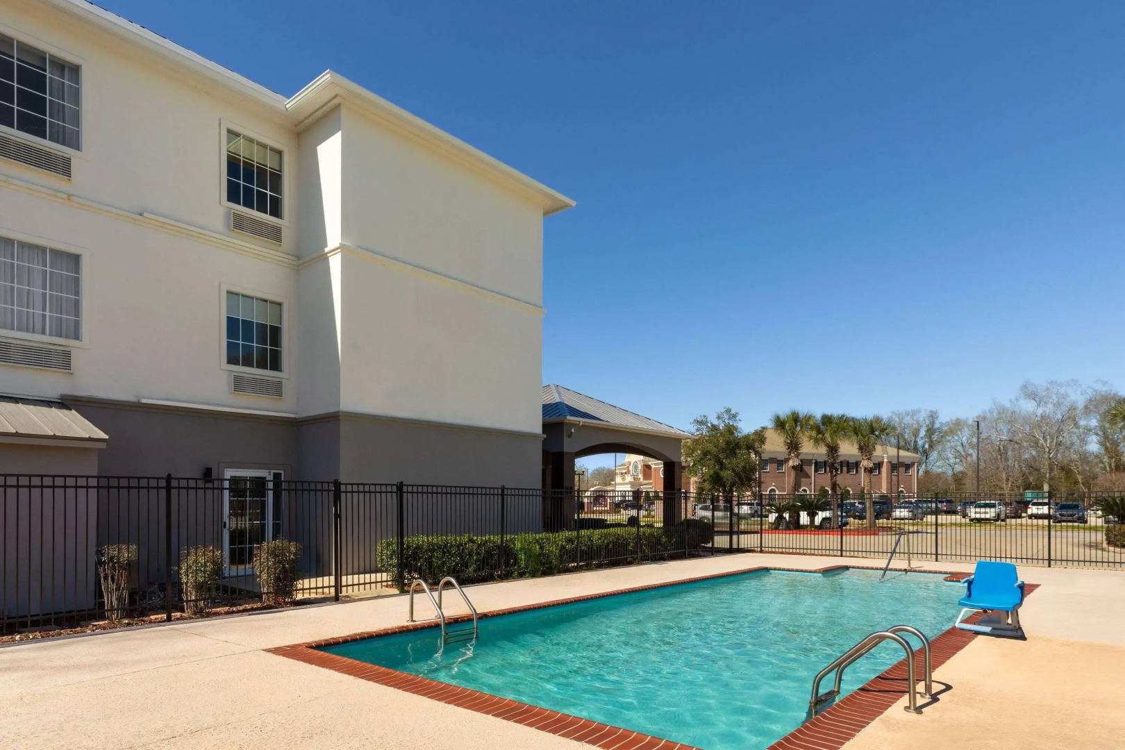 La Quinta Inn & Suites by Wyndham Houma