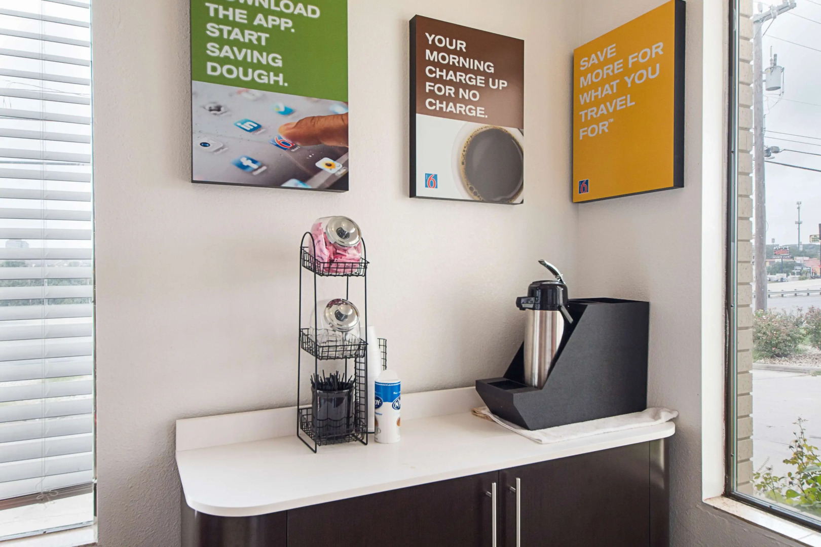 Motel 6 San Antonio, TX - Fiesta Trails