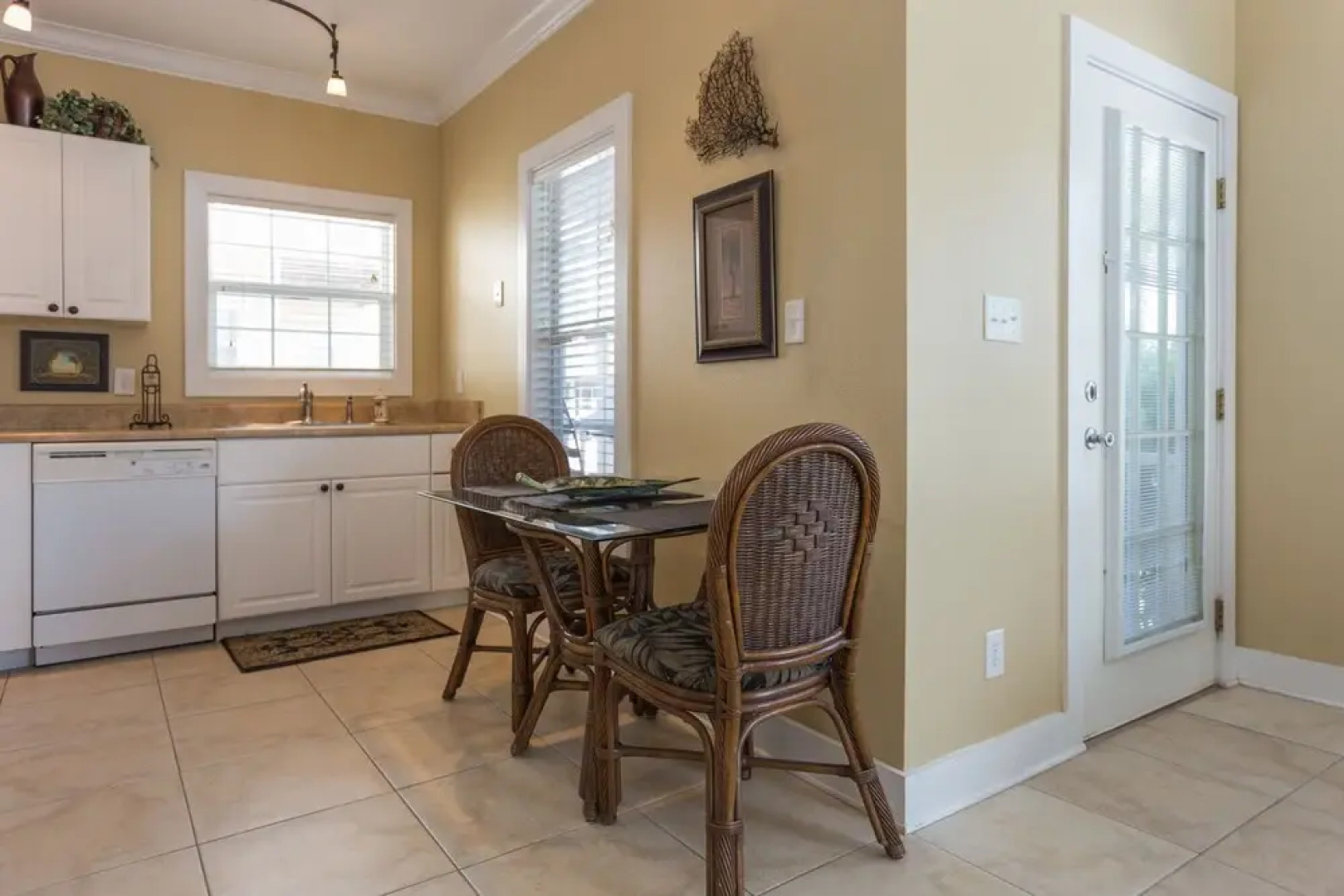 Island Paradise 8AD - 1 Br Condo