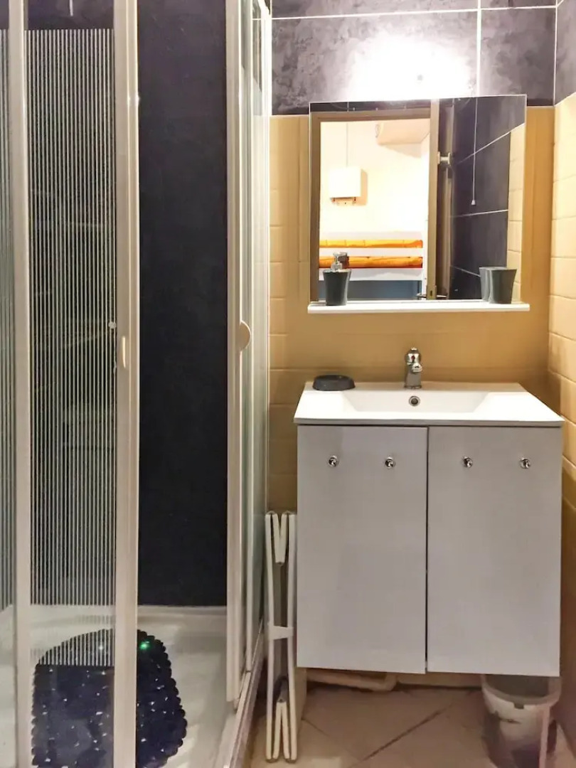 Studio in Arcachon, With Wonderful City View and Furnished Balcony - 2