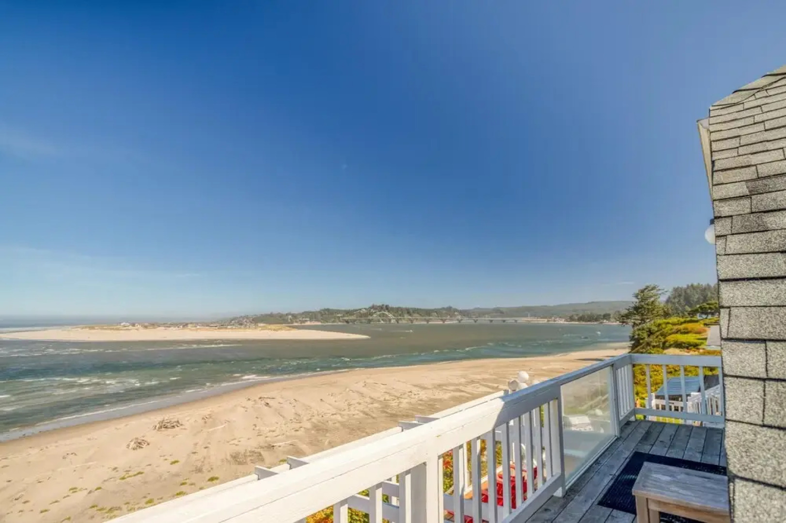 Cliff House - Waldport