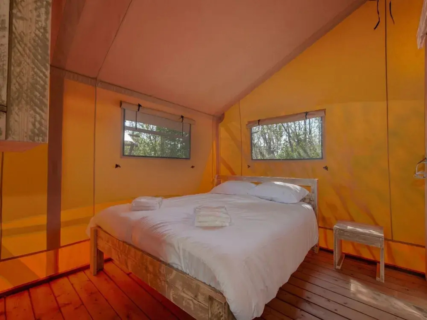 Safari Tent Near Biesbosch & Breda