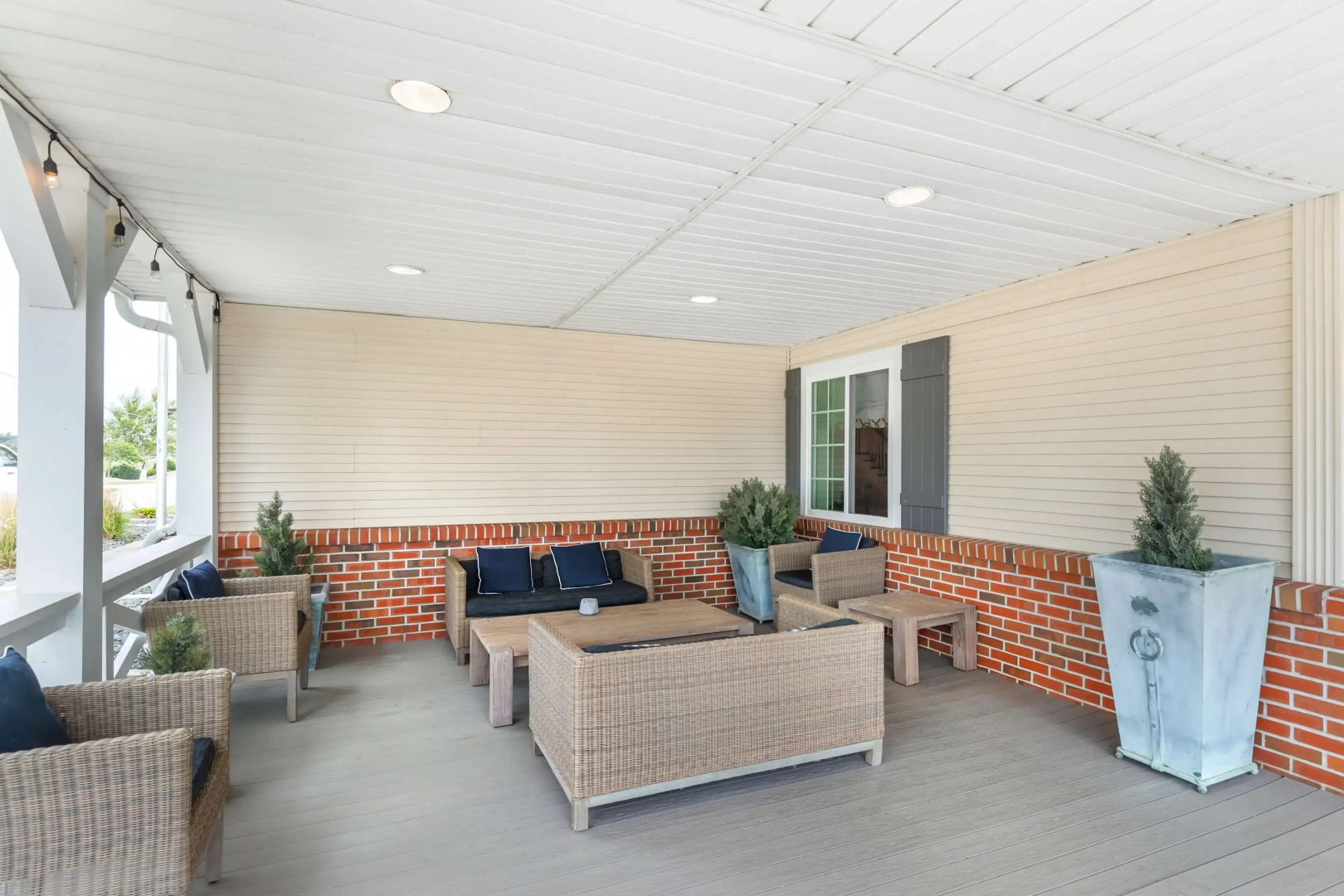 Best Western Plus University Park Inn & Suites