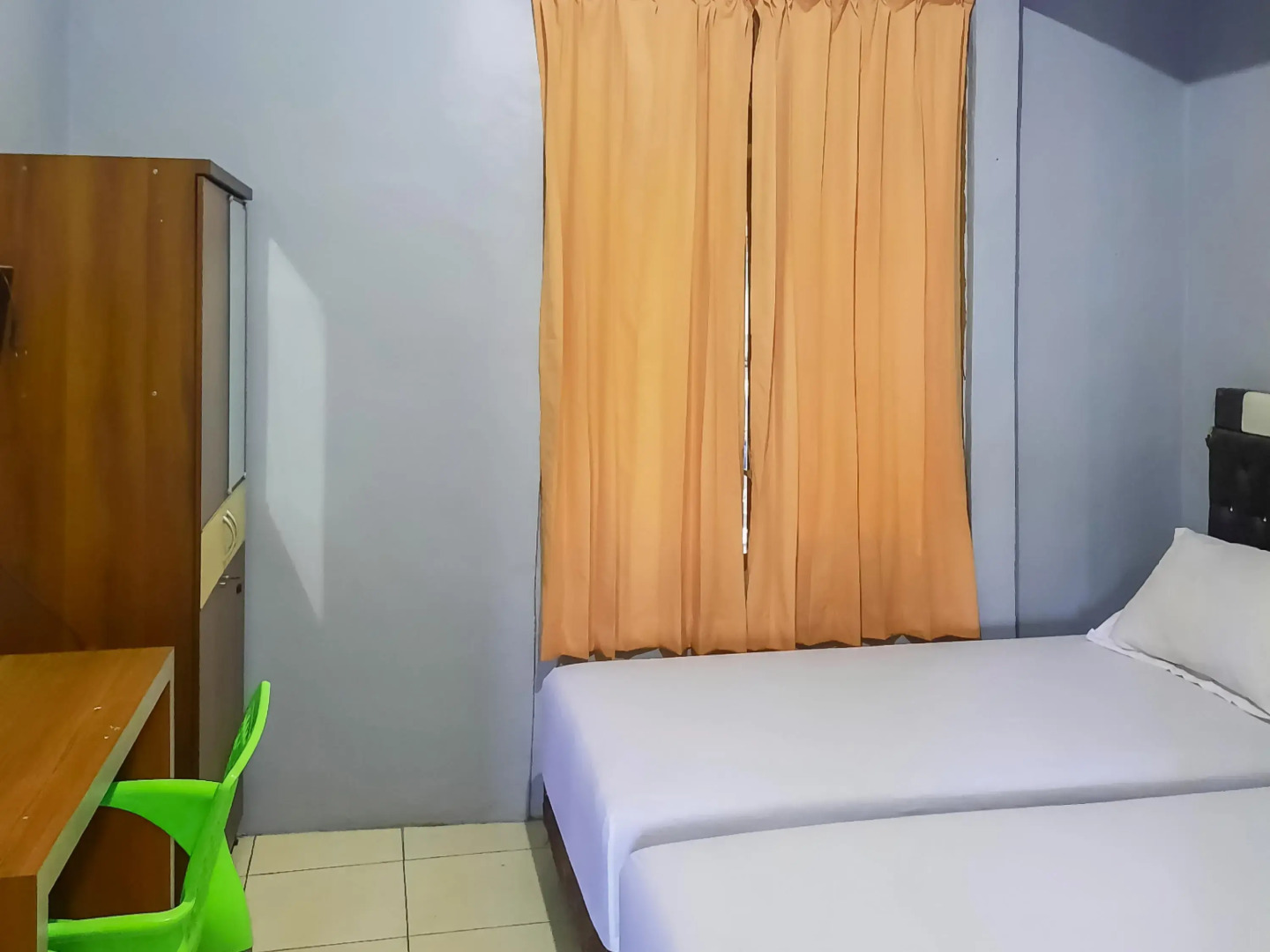 Home Stay Kembar Syariah RedPartner