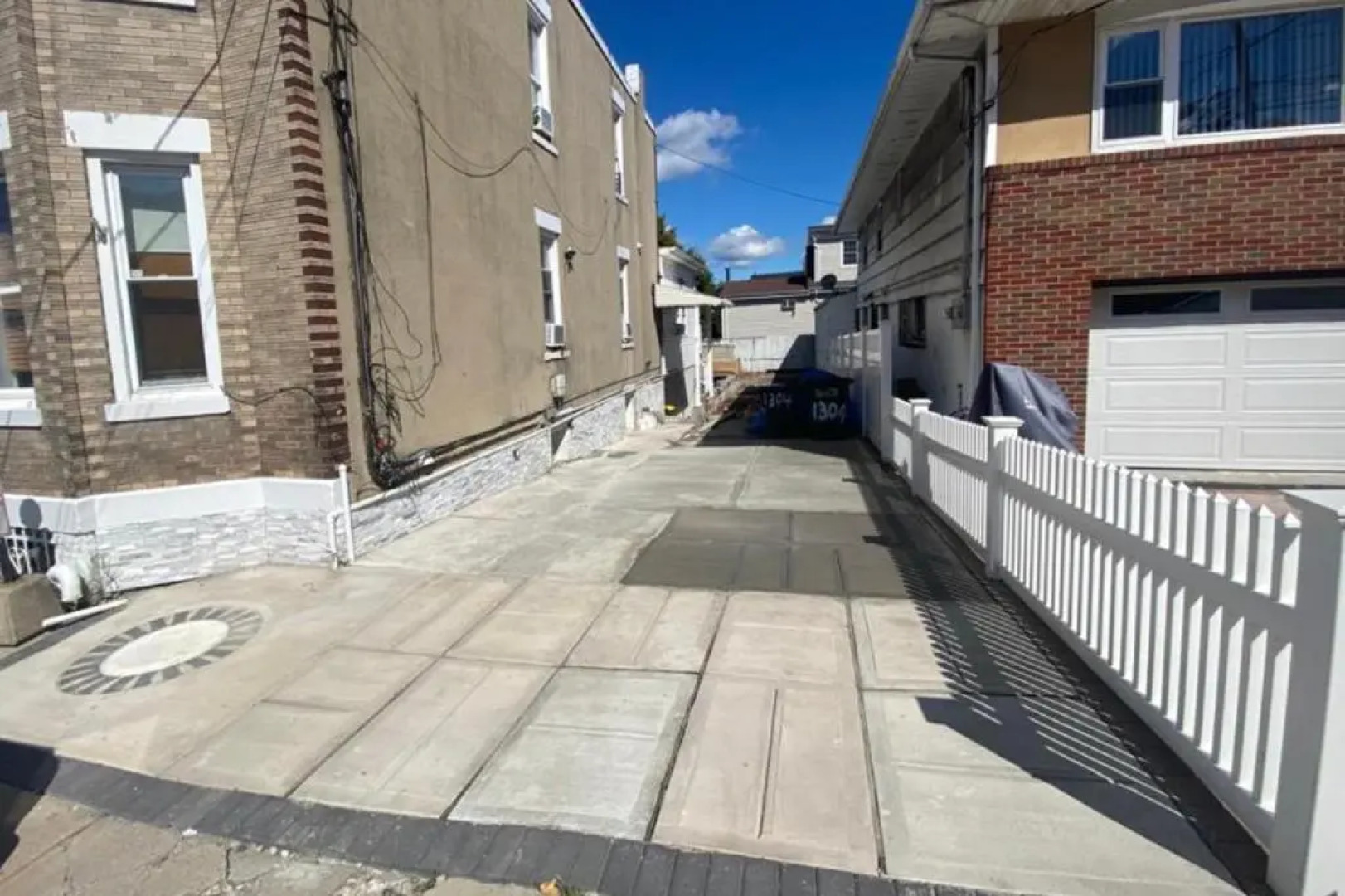 7 Room with Jacuzzi, Massage Seat, and Parking Spac, 15 mins in bus and 7 minutes via New York Waterway Ferry to the CITY - THE BEST CHOICES!!