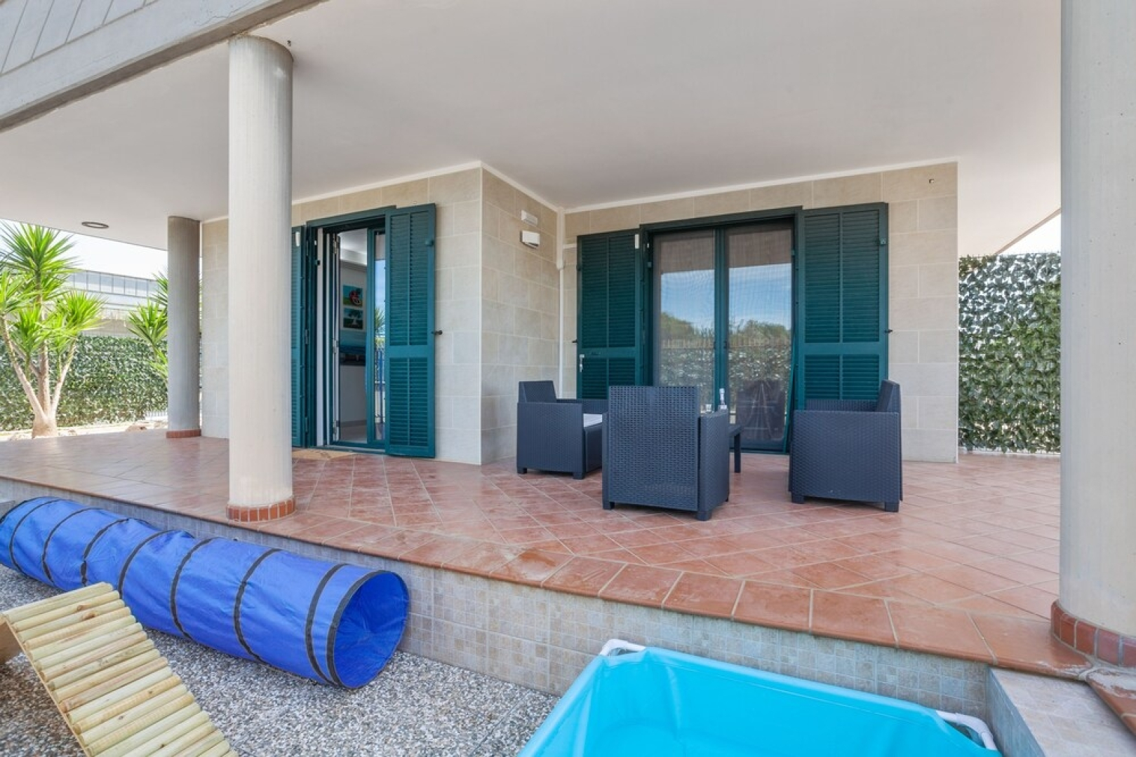 Valenzano Villa between art & nature