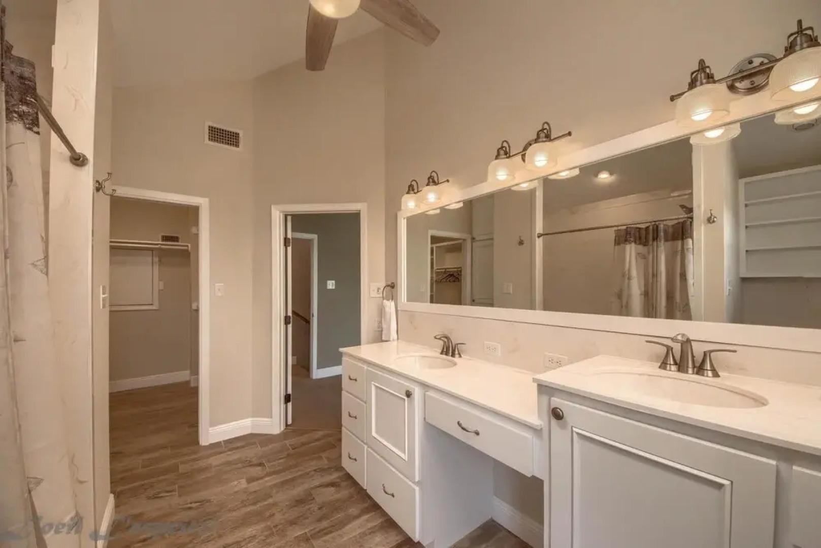 All Decked Out CL 2232