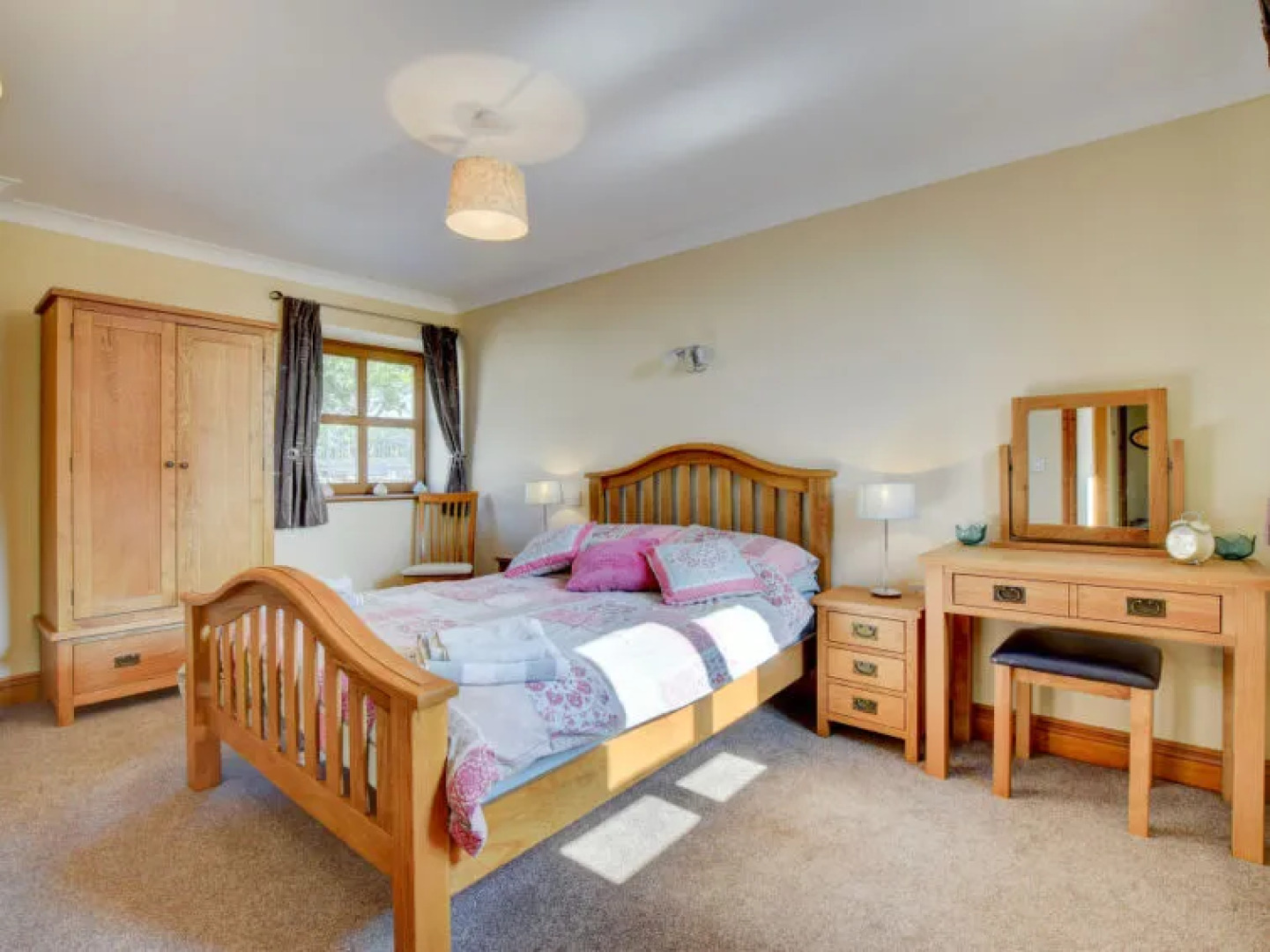 Holiday Home Bwthyn Cadair