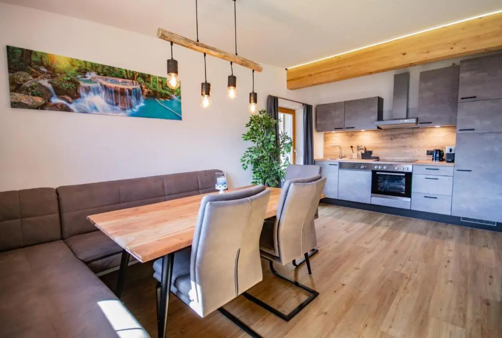 Ferienwohnungen Jenewein