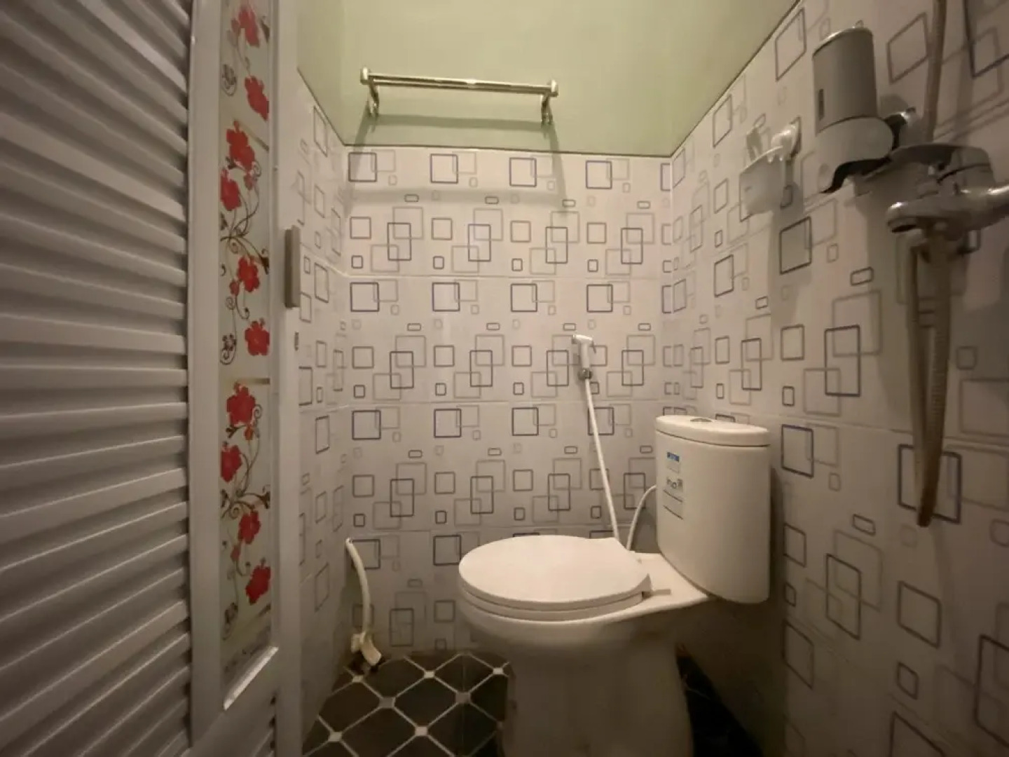 Duta Elite Kostel Syariah Near Rsud Caruban Redpartner