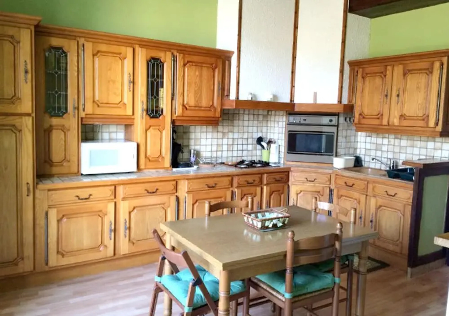 Apartment With one Bedroom in Néris-les-bains, With Wifi