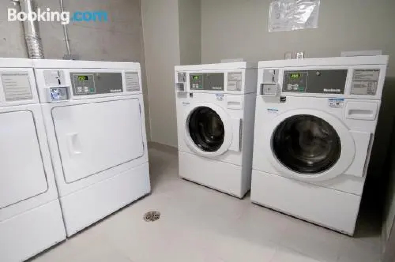 Lakehead University Residence and Conference Centre