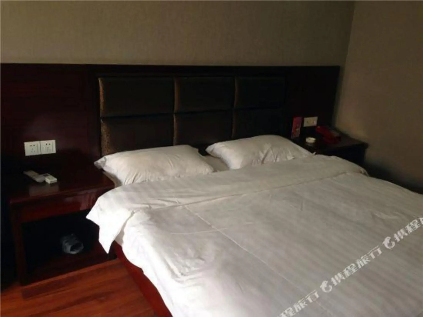Xingcheng Business Inn