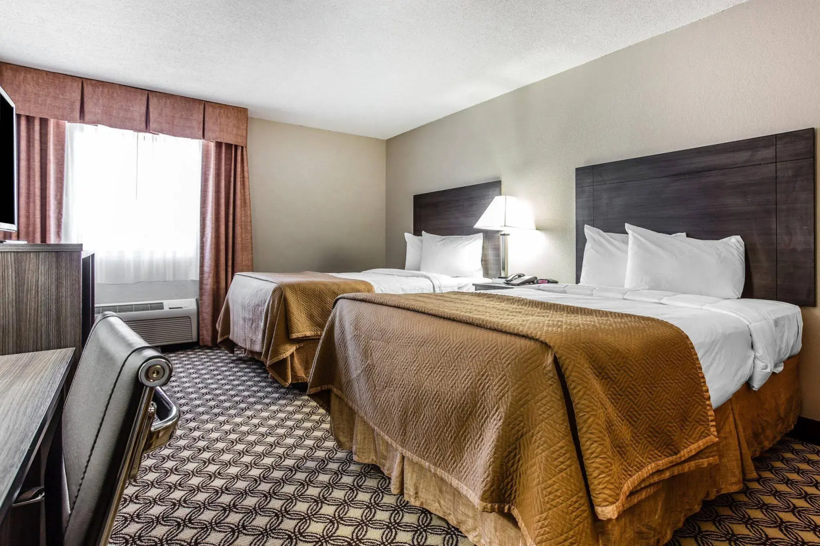 Quality Inn & Suites Columbia