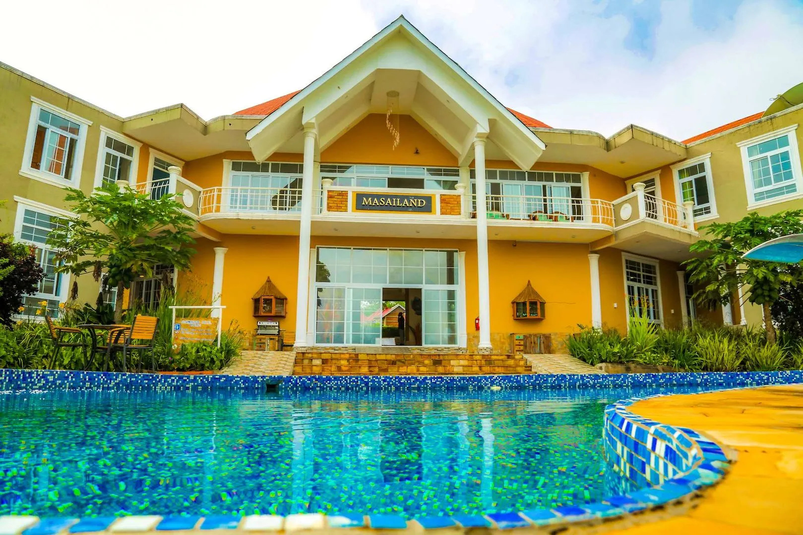 Masailand Safari & Lodge