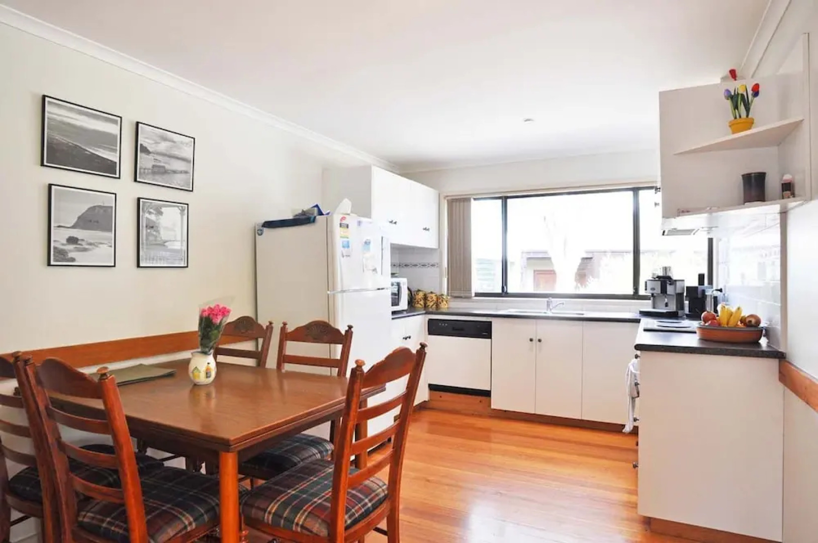 Aqua Escape On Anderson - Free Wifi - Pet Friendly (Outside Only)