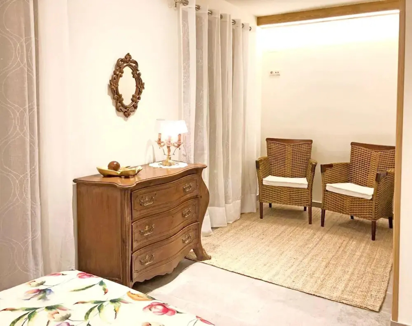 House With 4 Bedrooms in Cretas, With Wonderful Mountain View, Terrace and Wifi