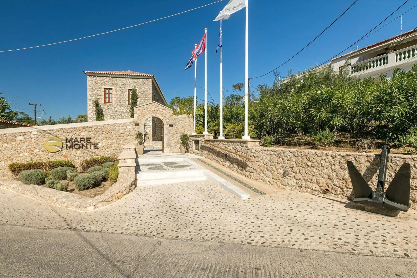 Mare Monte Luxury Suites