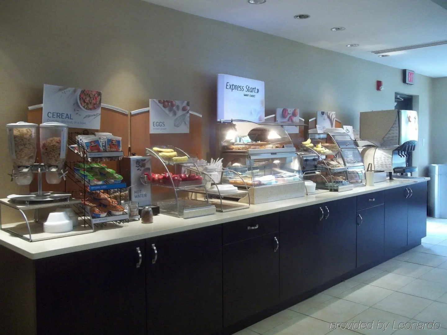 Holiday Inn Express Hotel & Suites Winchester by IHG