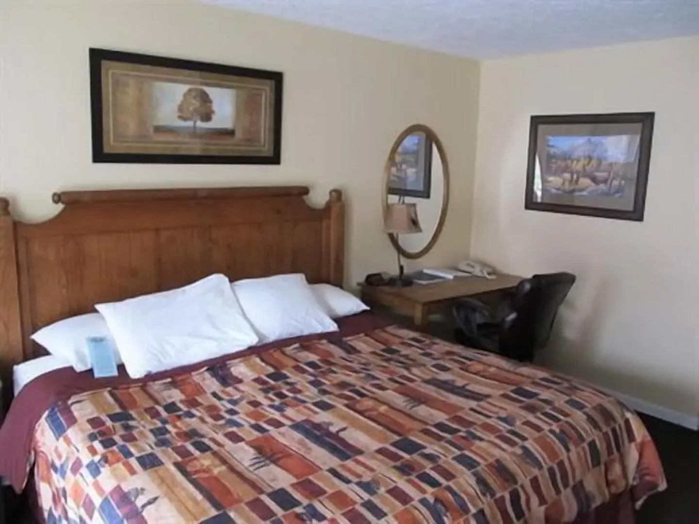 Jonathan Creek Inn and Villas