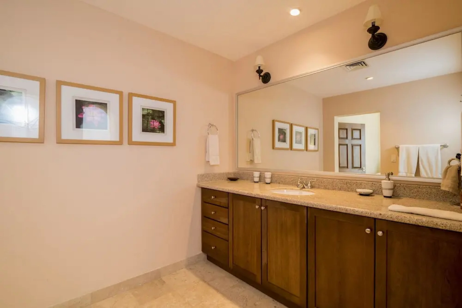 Paraiso Del Mar Resort C601 3 Bed by Casago